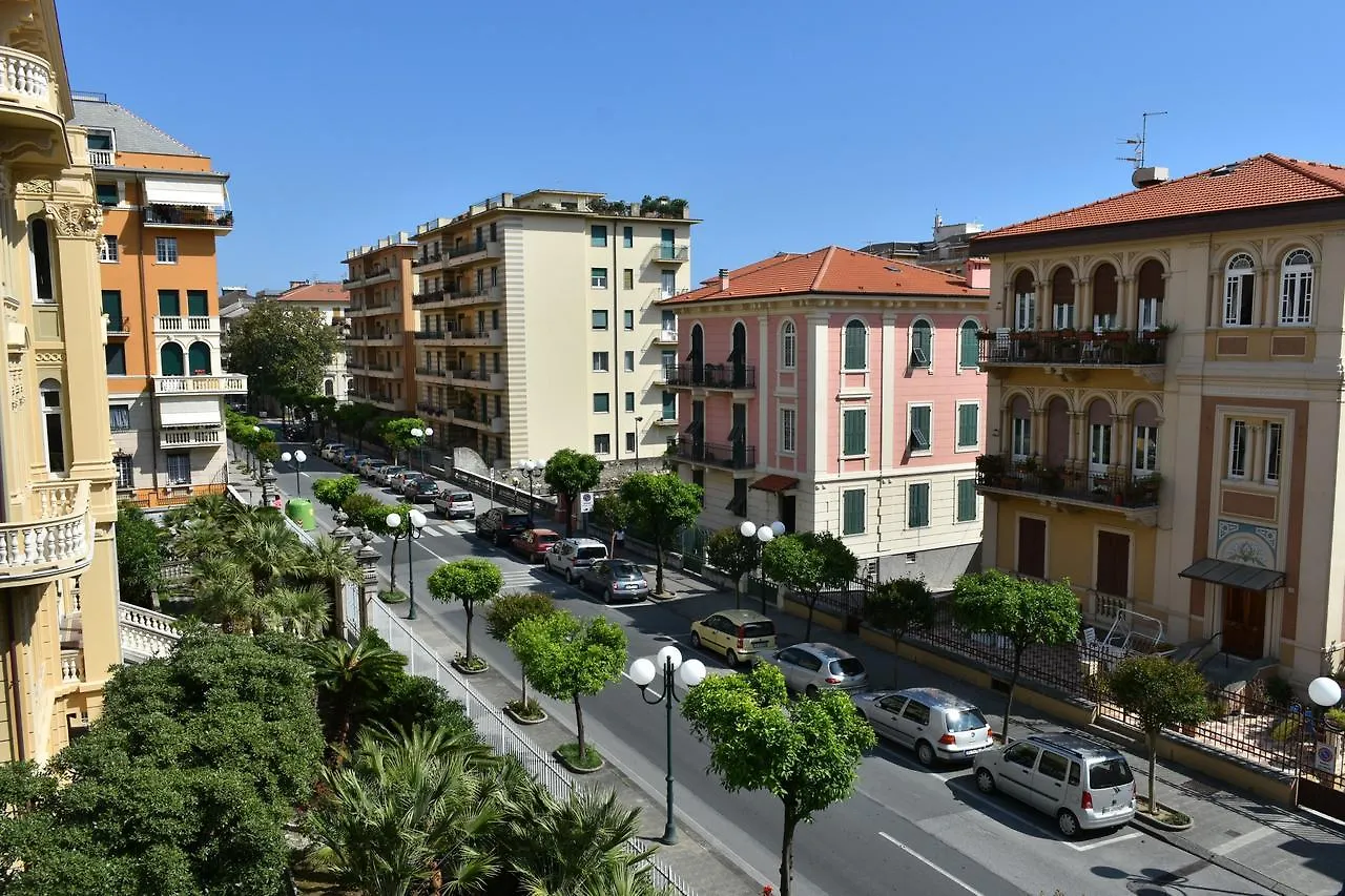 House Luna Rossa By Holiday World Apartment Chiavari