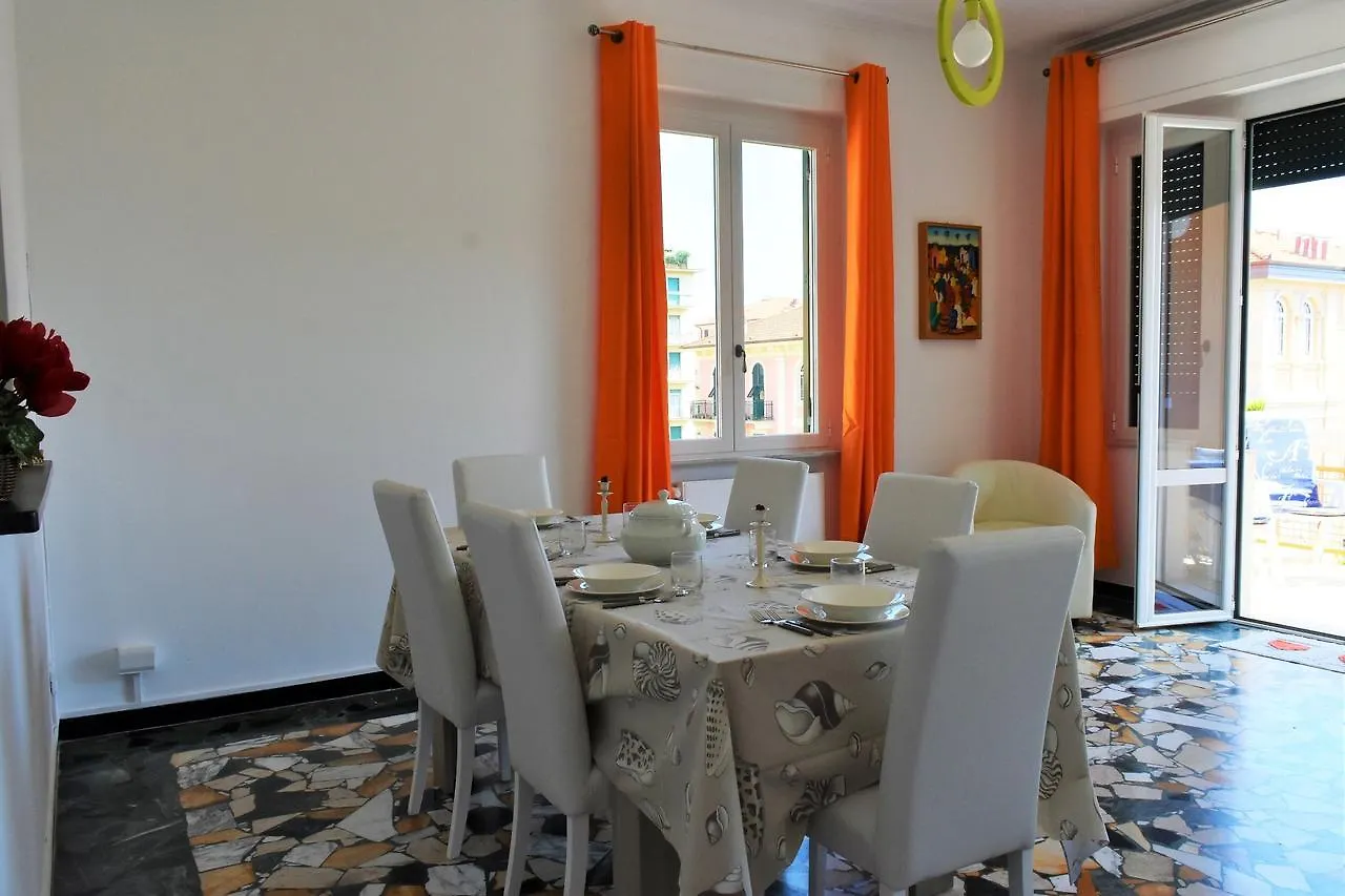 House Luna Rossa By Holiday World Apartment Chiavari