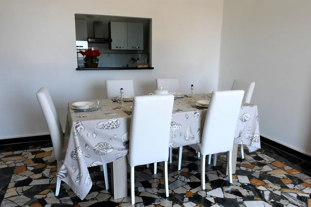 House Luna Rossa By Holiday World Apartment Chiavari Italy